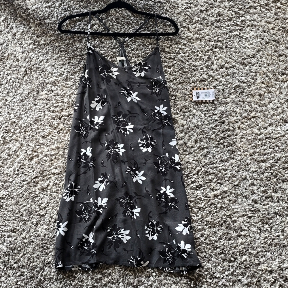 VANS SUMMER DRESS